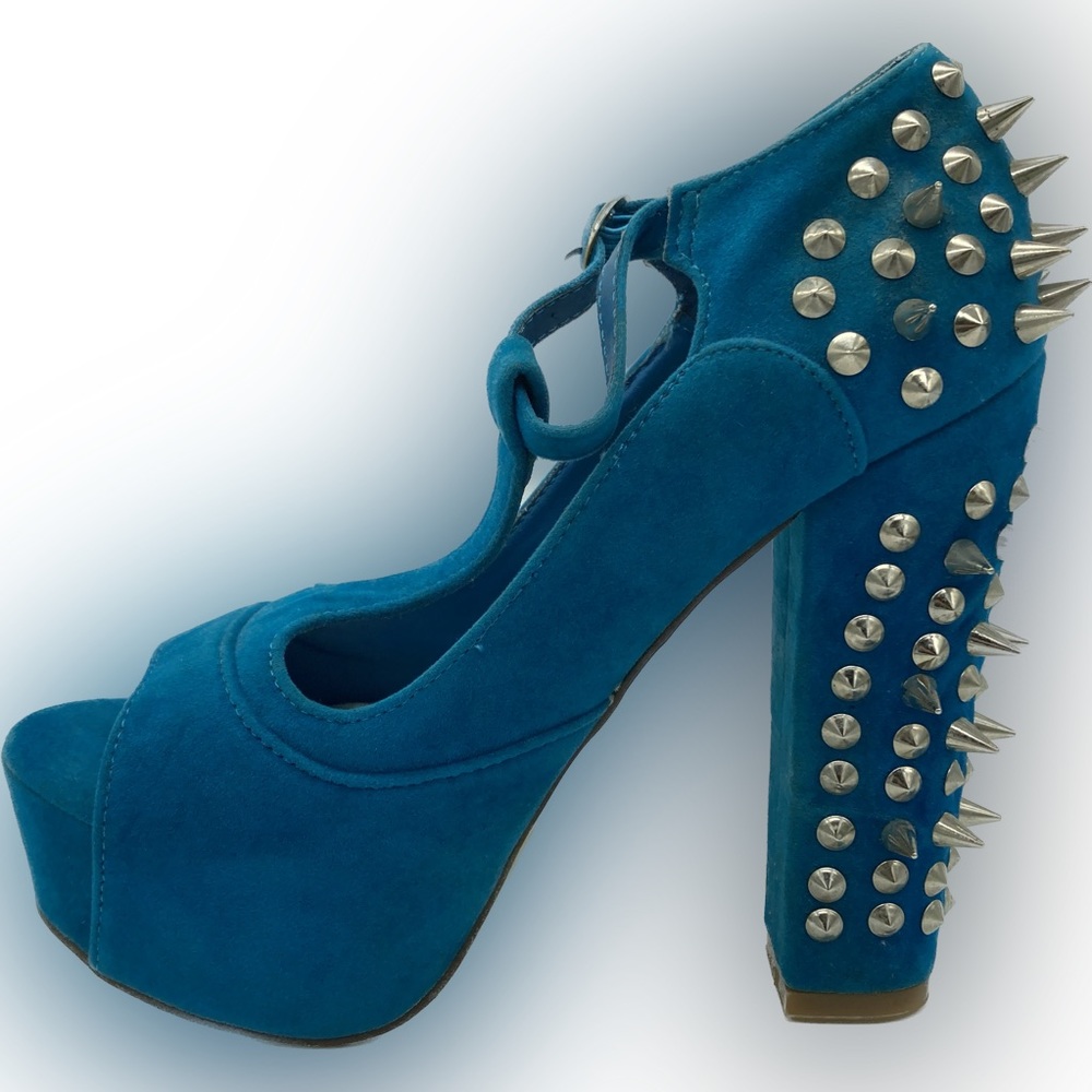 Vintage Blue Studded Heels Size 8.5 - Picture 1 of 10